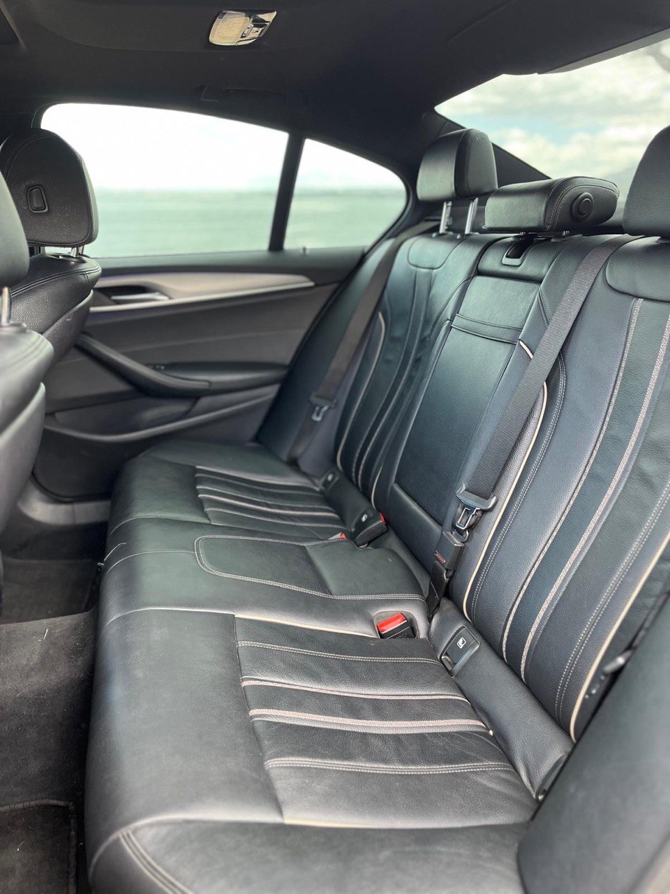 rsvrentbmwseriesCCYNAitufndpBcwE