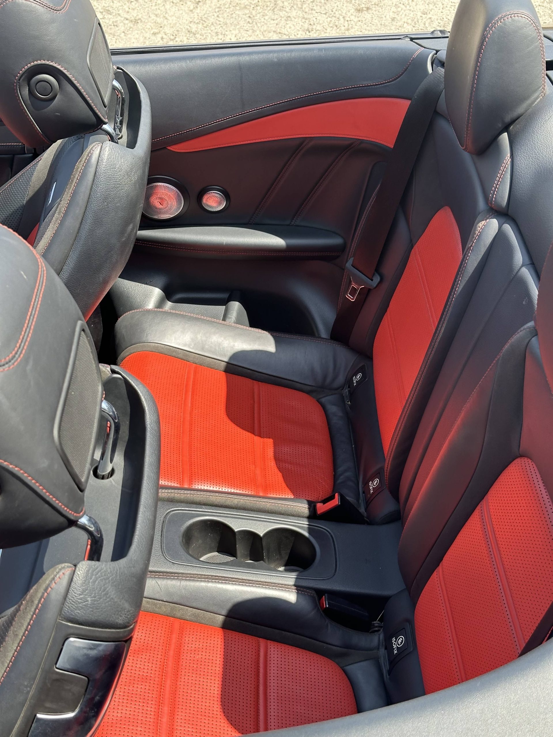 viprent-c63s-for-rent-cabrio8