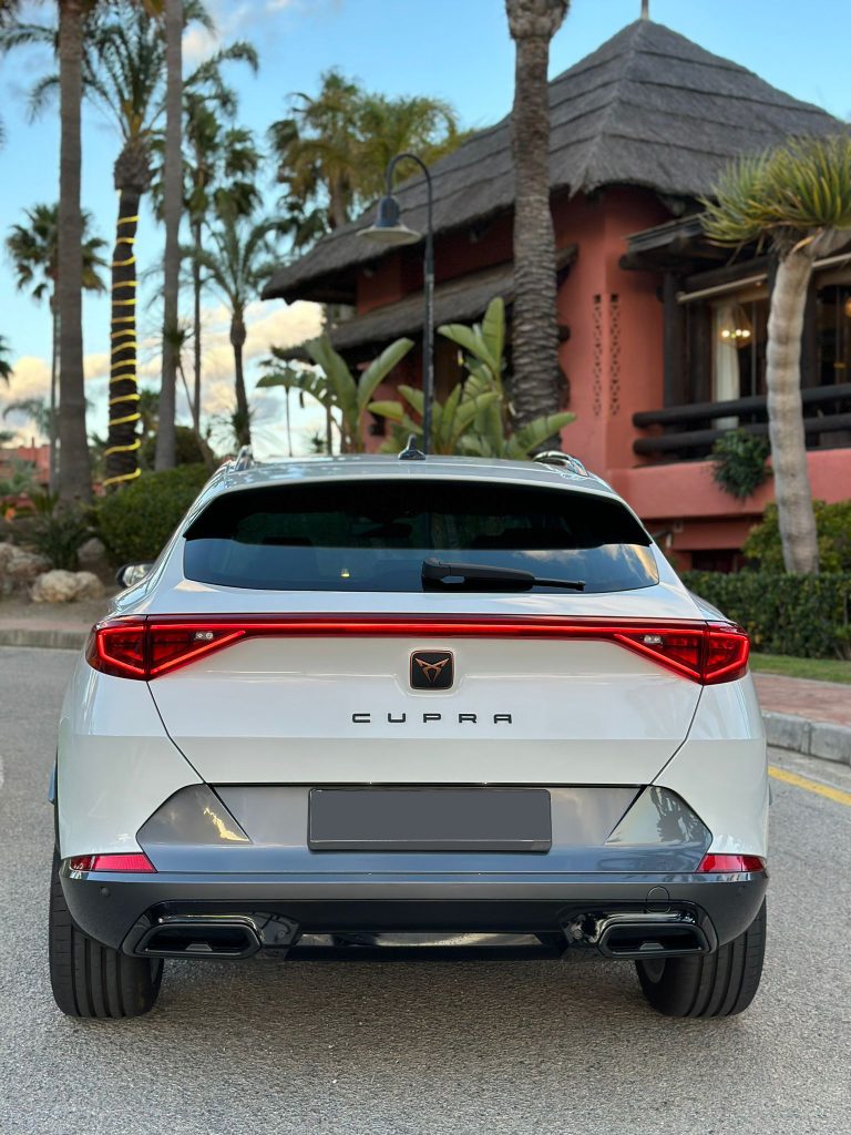 viprent-cupra-formentor3-768x1024