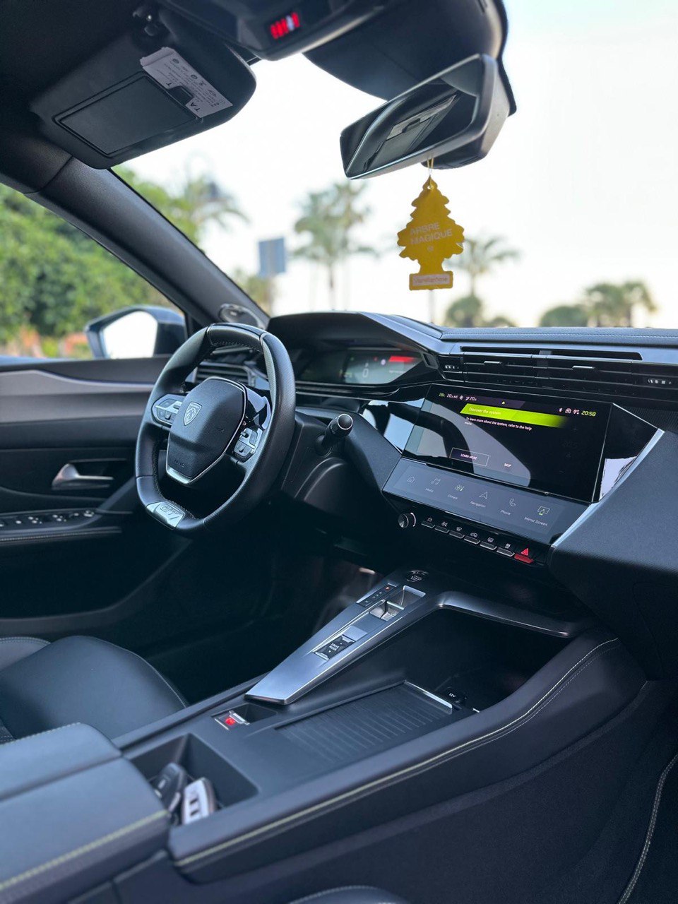 viprent-peugeot-308m1